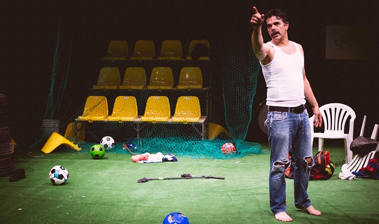 Η παράσταση «Football» παρουσιάζεται στη σκηνή του Δημοτικού Θεάτρου Καλαμαριάς «Μελίνα Μερκούρη»