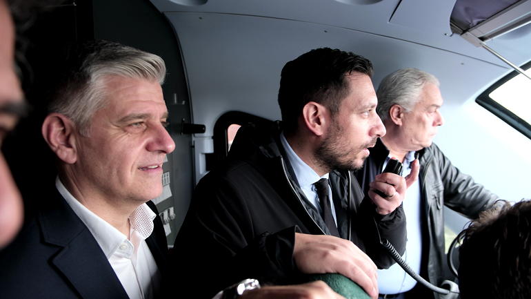 Κ. Γιουτίκας και Κ. Κυρανάκης στο τρένο για τη Σίνδο