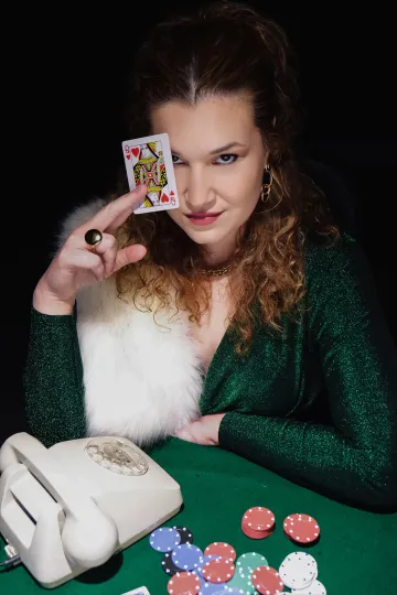 Το δις εξαπατείν